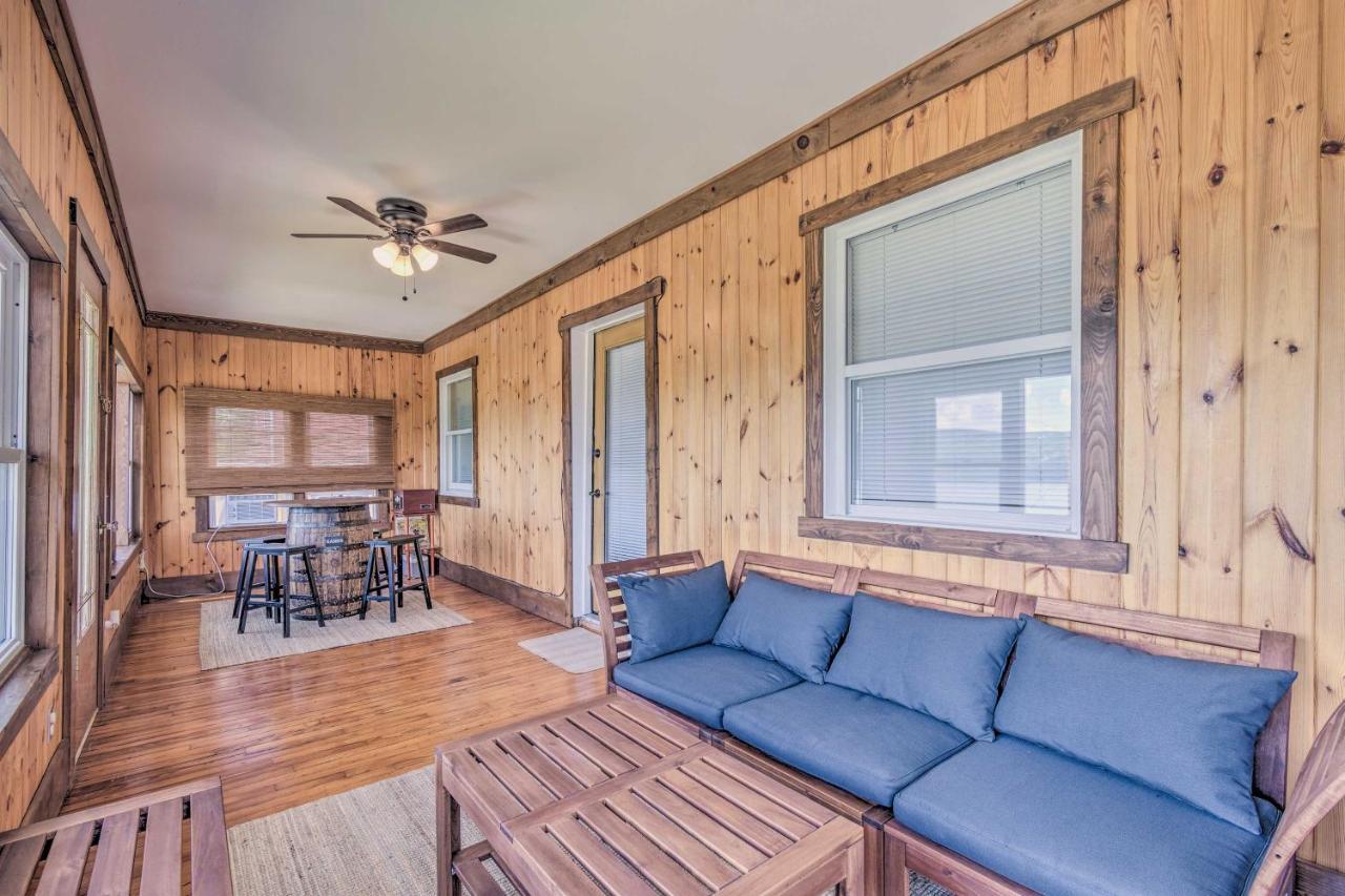 Watkins Glen Lakeview Cottage With Waterfall! Bagian luar foto